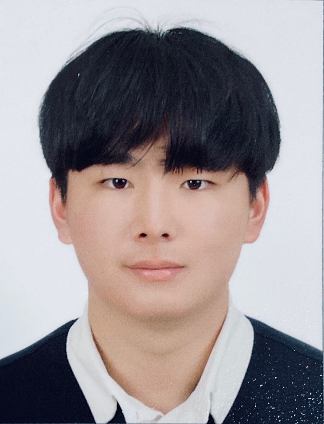 Profile picture of Hyunsoo Lee 